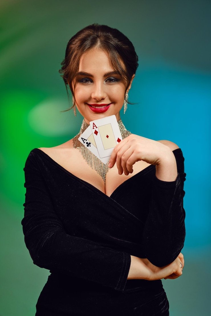 Tabel peringkat tangan poker ditampilkan di samping permainan Casino Hold'em